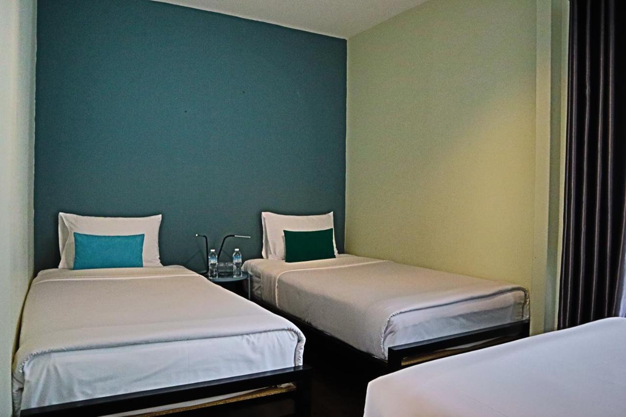 Baan Wangderm Hotel バンコク都 エクステリア 写真