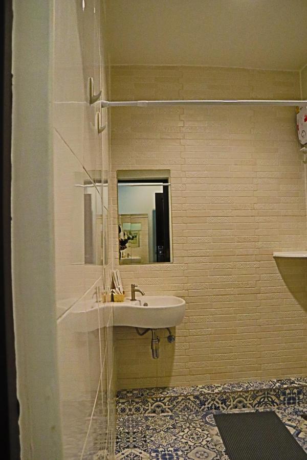 Baan Wangderm Hotel バンコク都 エクステリア 写真