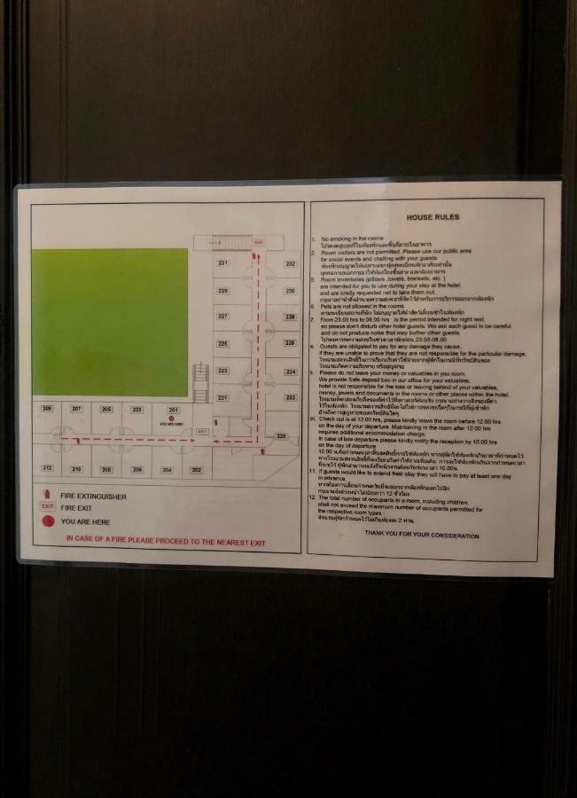 Baan Wangderm Hotel バンコク都 エクステリア 写真